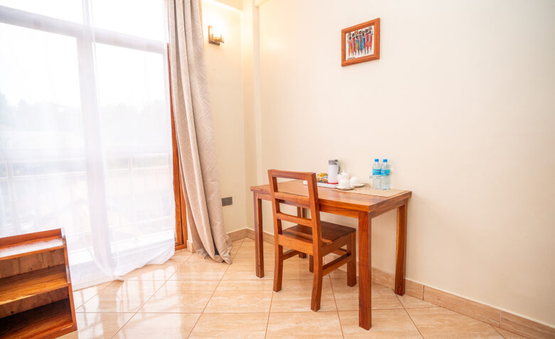 hotel in karatu